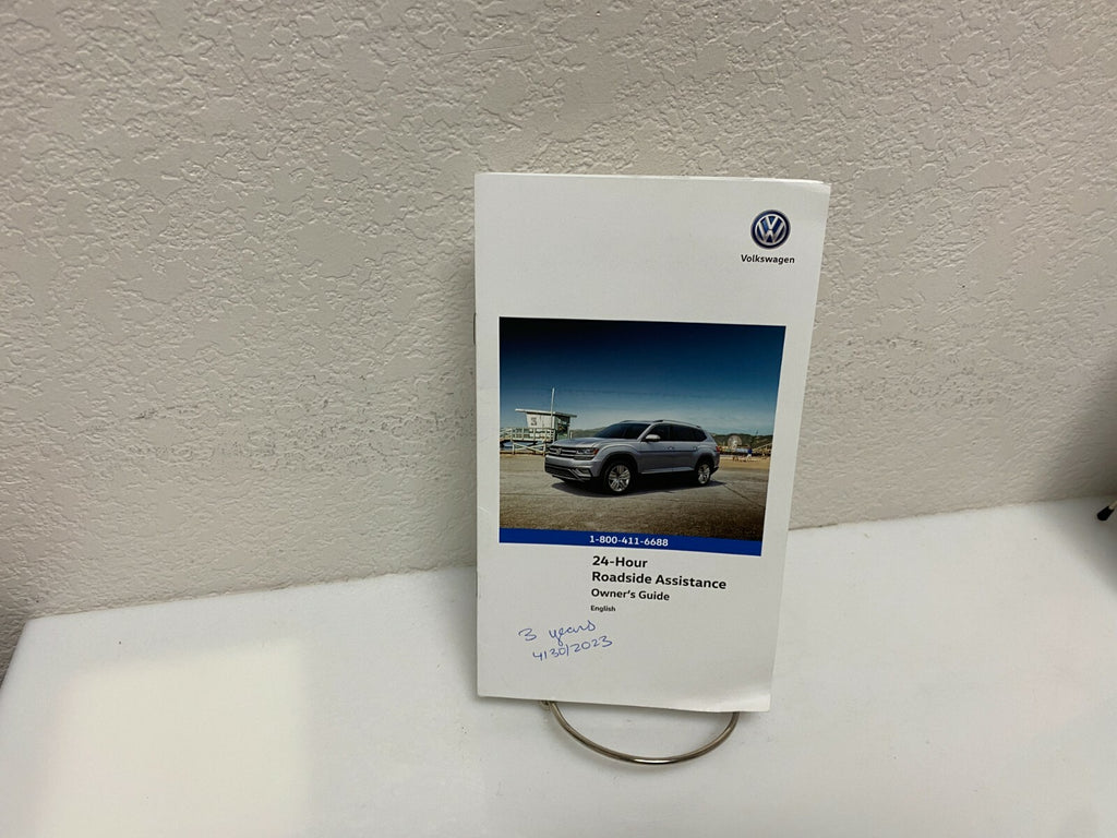 2020 Volkswagen Atlas Cross Sport Owner's Manual Set w/case and free shipping