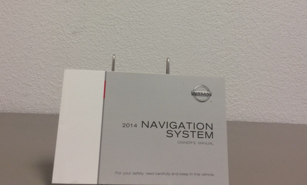 2014 Nissan Rogue Genuine OEM Owner's Manual Set w/Case & Navigation Manual