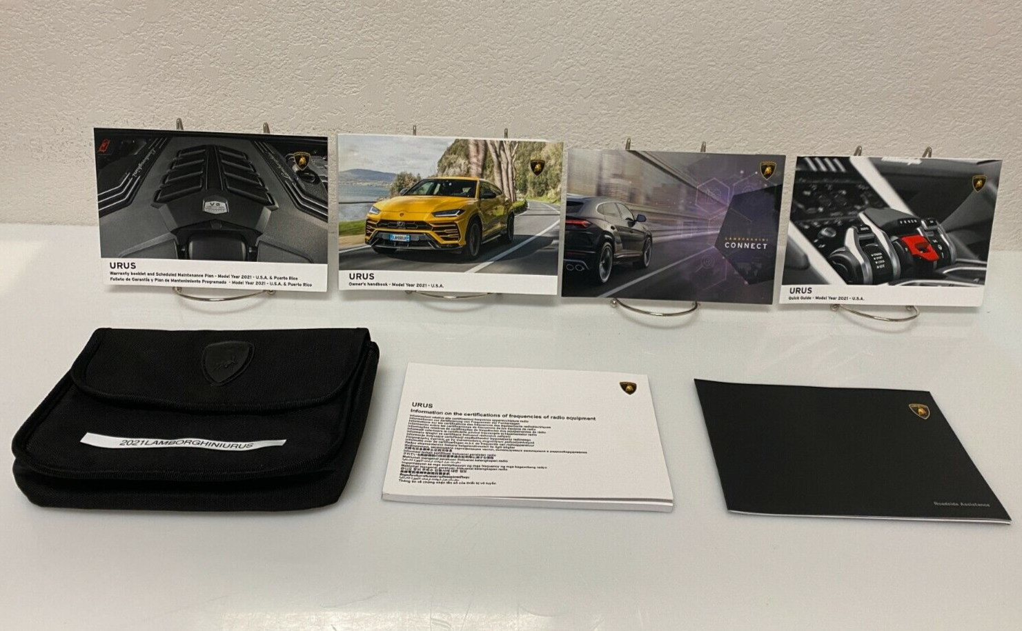 2021 Lamborghini Urus Genuine OEM Owner's Manual Set W/Case & Free Shipping!