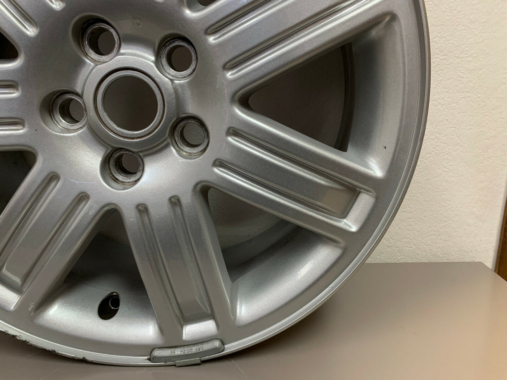 Genuine Factory 19" Range Rover Rim Wheel in Sparkle Silver Finish RRC502640MNH