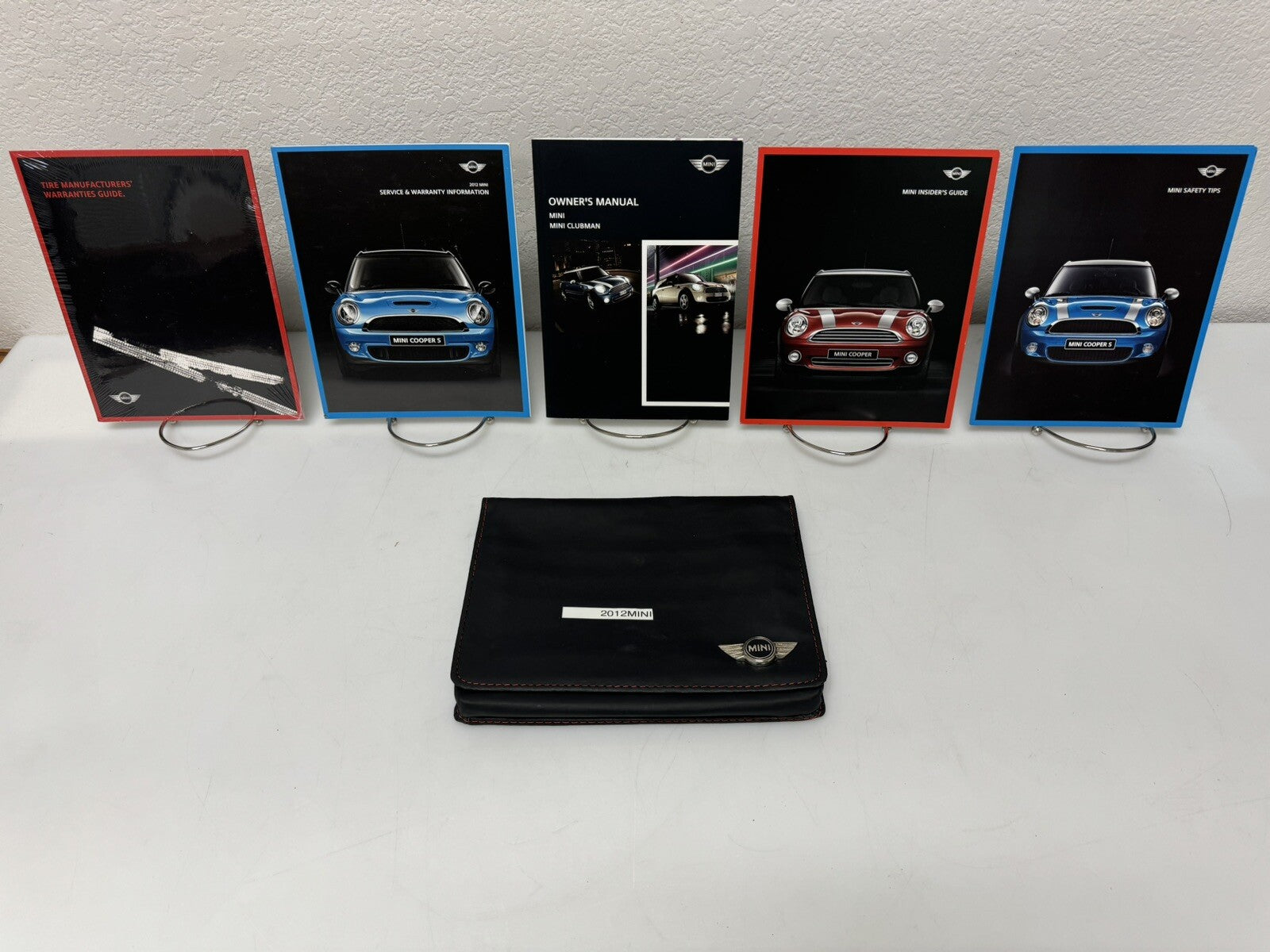 2012 Mini Cooper Mini Clubman Genuine OEM Owner's Manual Set w/Mini Case