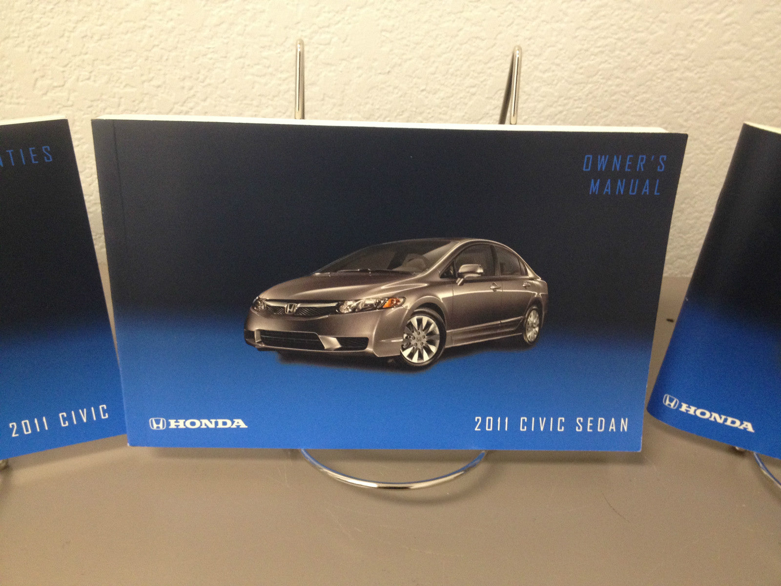 2011 Honda Civic Sedan Genuine OEM Owner's Manual Set w/Case-Fast Free Shipping