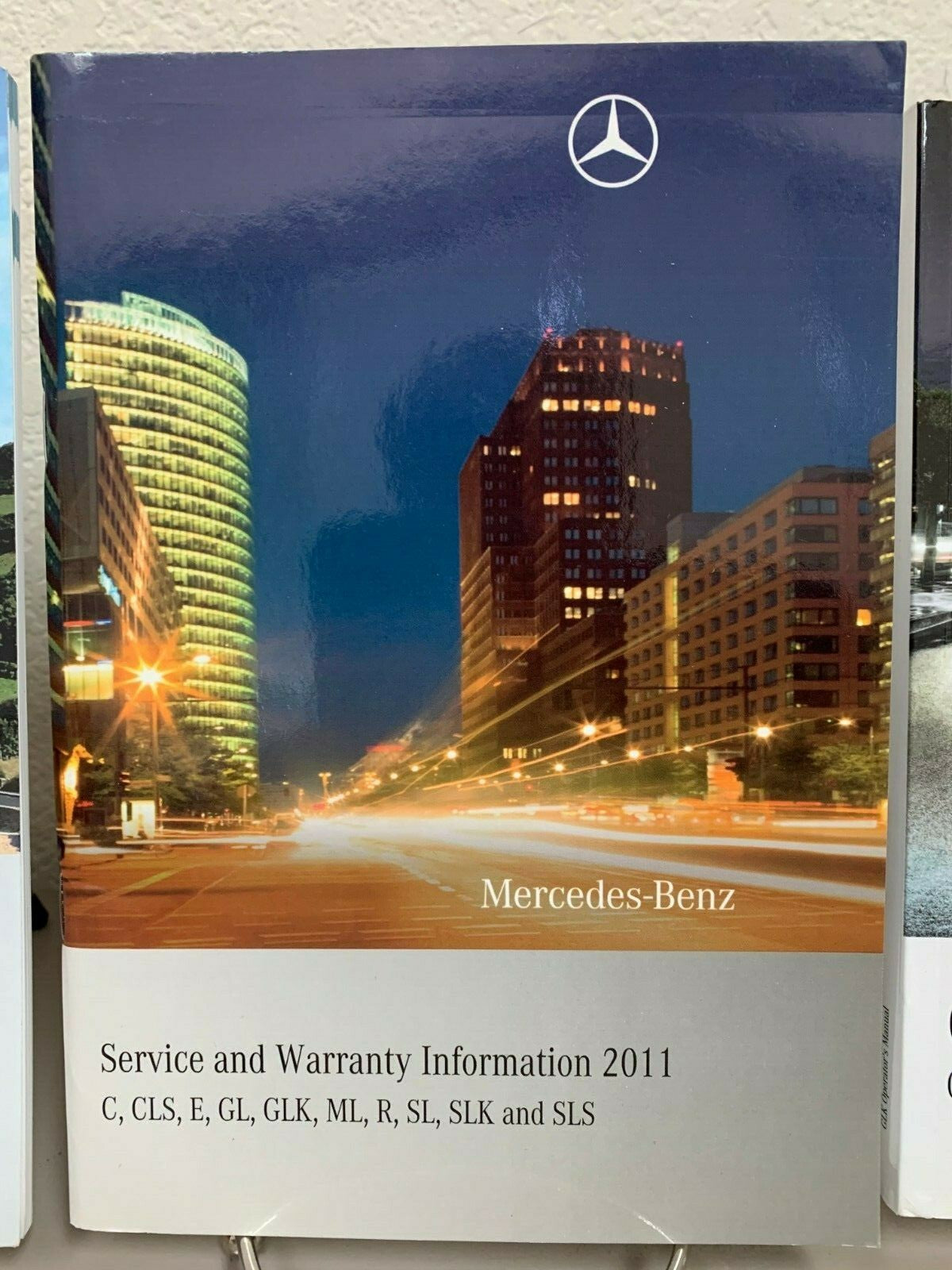 2011 Mercedes Benz GLK-Class GLK350 4MATIC Genuine OEM Owner's Manual Set w/Case