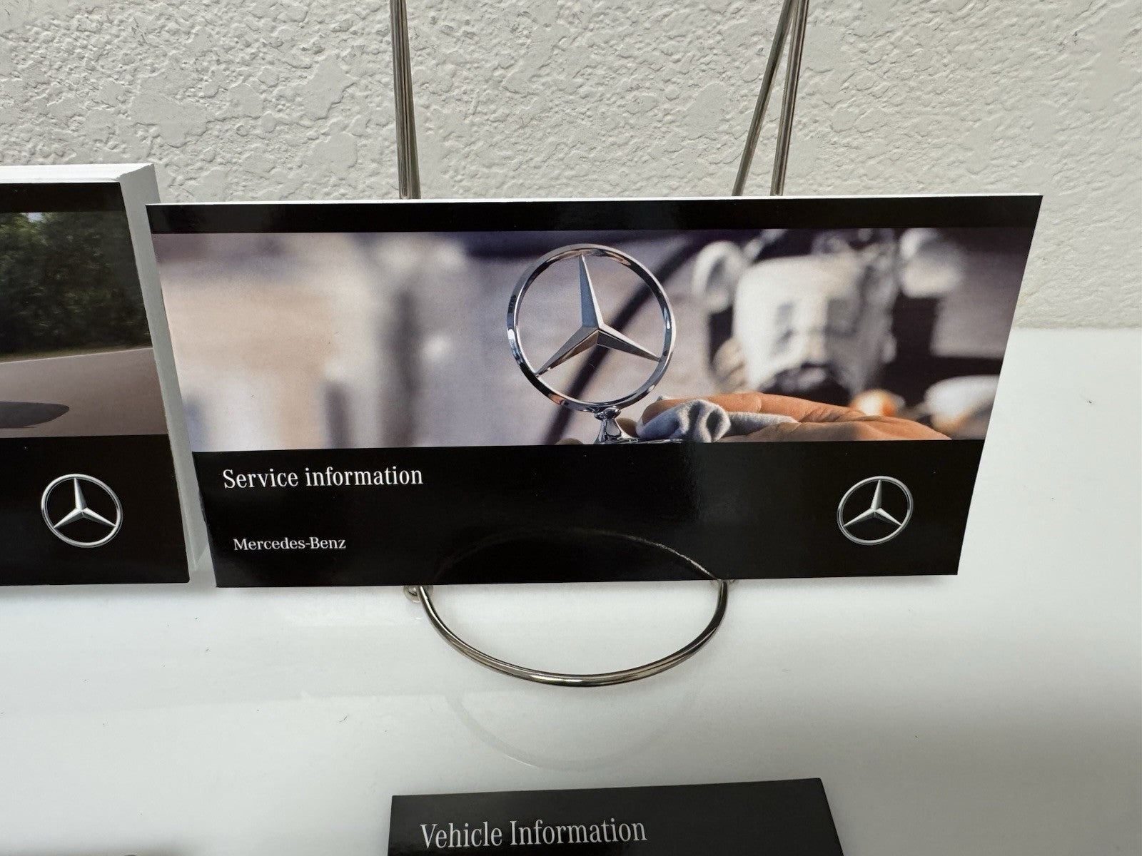 2025 Mercedes-Benz GLC Genuine OEM Owner's Manual Set w/Mercedes Case
