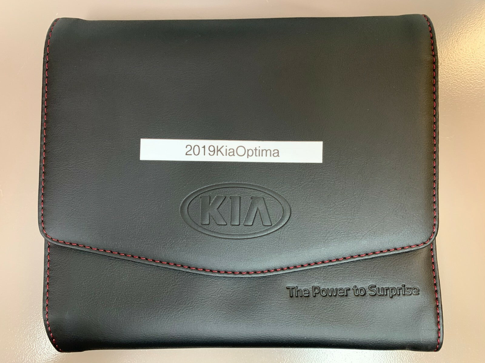 2019 Kia Optima Genuine OEM Owner's Manual Set w/Leather Kia Case-Free Shipping!