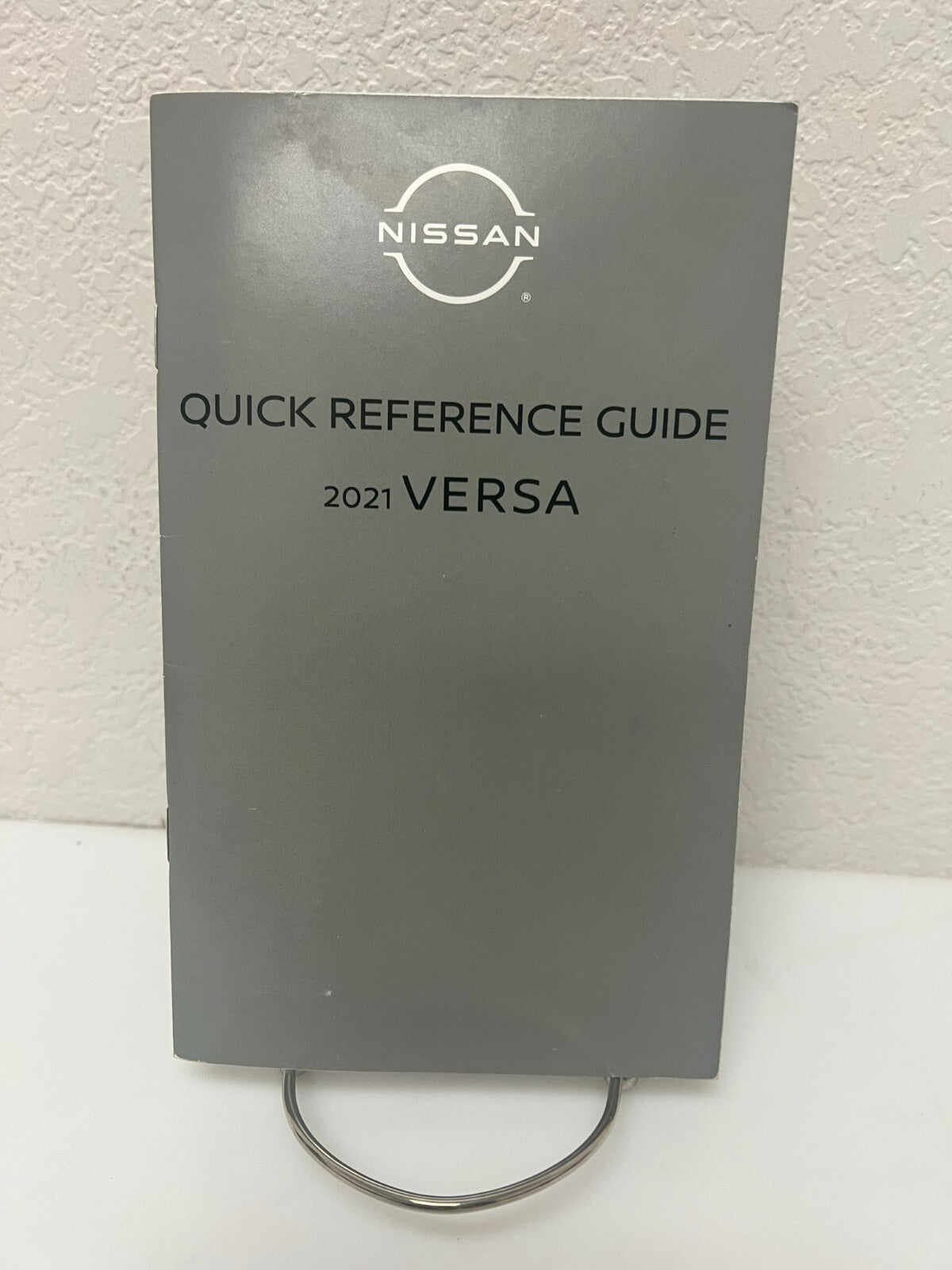 2021 Nissan Versa Genuine OEM Owner's Manual Set W/Black Case & Free Shipping!