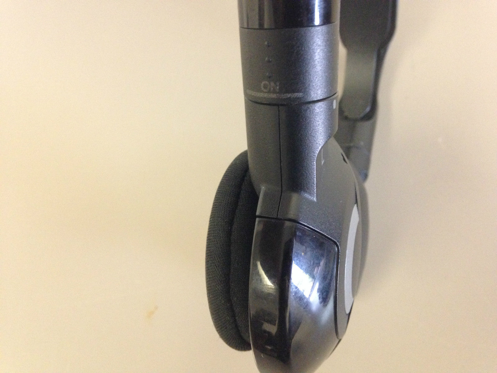 2005-2010 Acura MDX & Honda Pilot Odyssey OEM Wireless Headphones w/ DVD Remote
