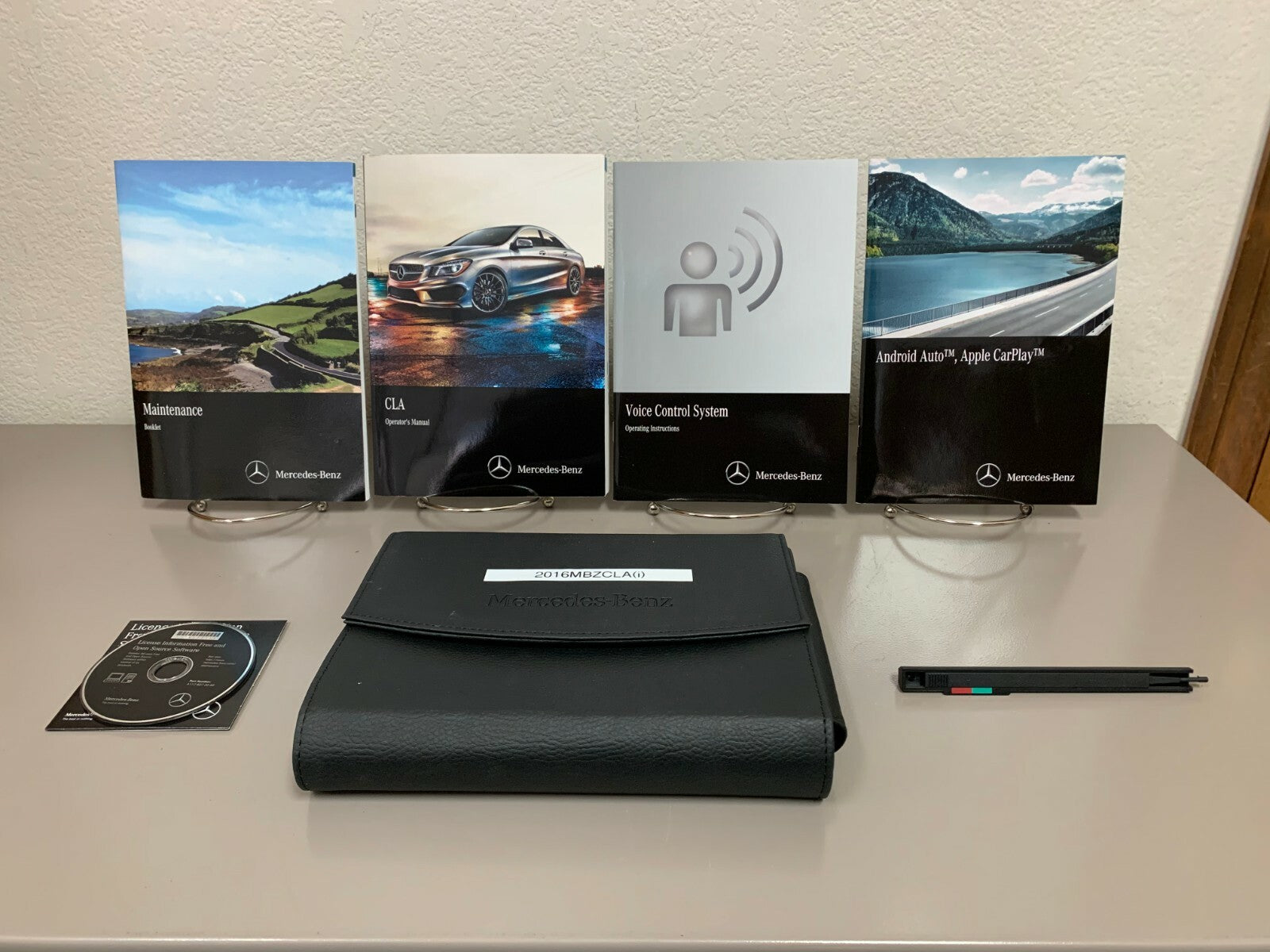 2016 Mercedes-Benz CLA 250 AMG Genuine OEM Owner's Manual Set w/Mercedes Case