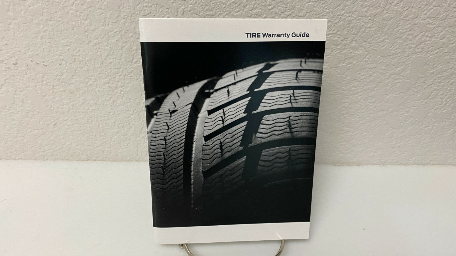 2020 Ford Expedition Genuine OEM Owner's Manual Set w/ Logo Case