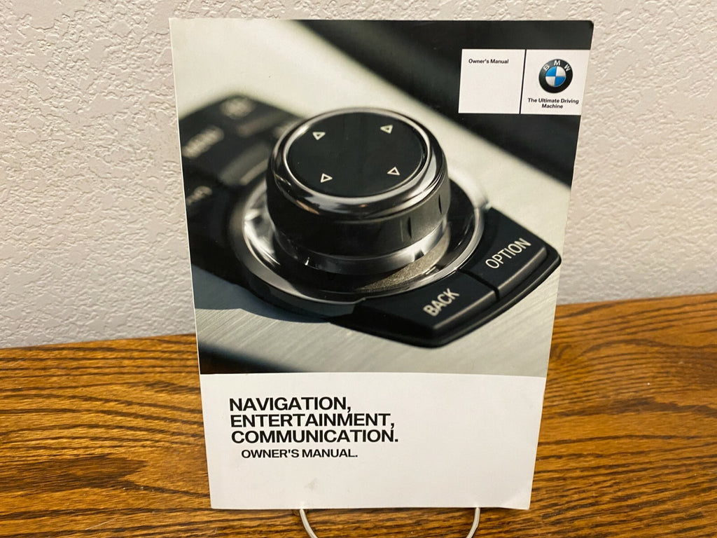2013 BMW 5-Series Integrated Sedan 528i 535i 550i Owner's Manual w/ Navigation