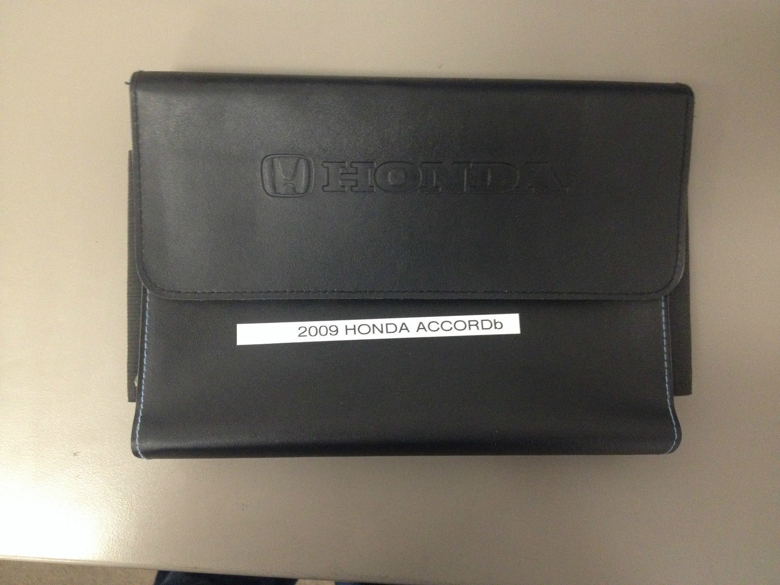 2009 Genuine OEM Honda Accord Sedan Owner's Manual w/Case--Fast Free Shipping