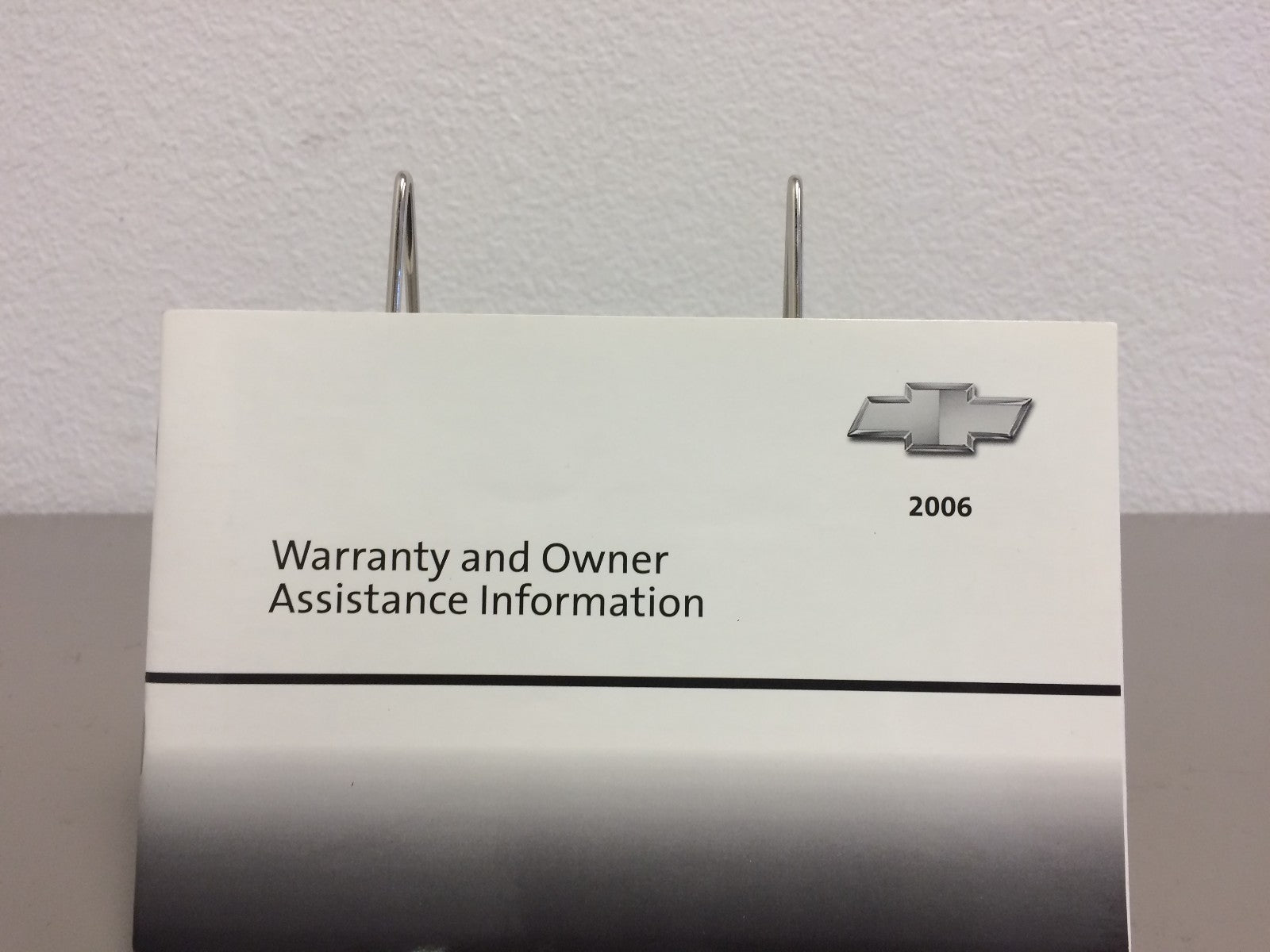 2006 Chevrolet Chevy Impala Genuine OEM Owner's Manual Set-Free Shipping.