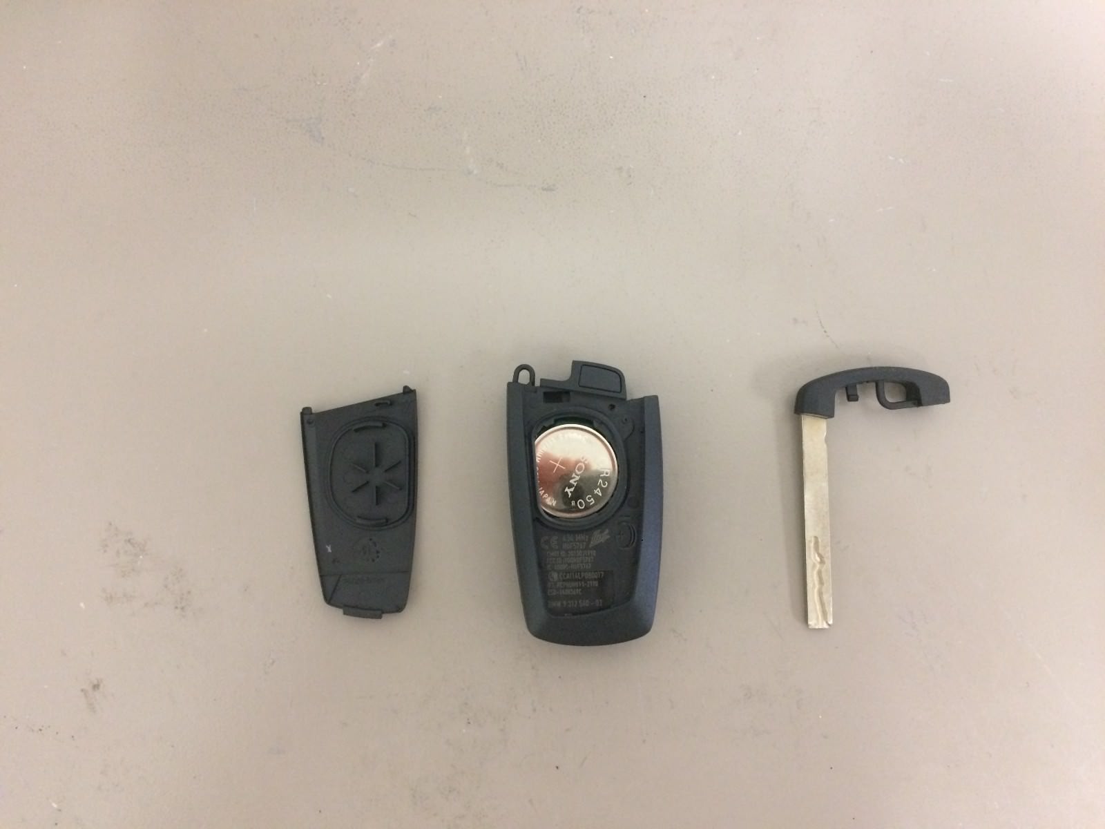 2016 BMW M3 Sedan Genuine OEM Owner's Manual Set w/ "M" Case & Bonus Key FOB