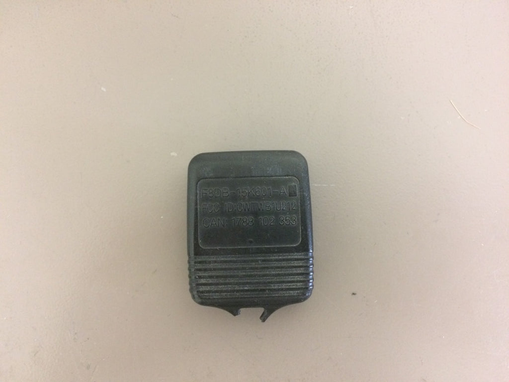 2001 Ford Explorer Genuine OEM Owner's Manual Set with Case and Bonus Key FOB