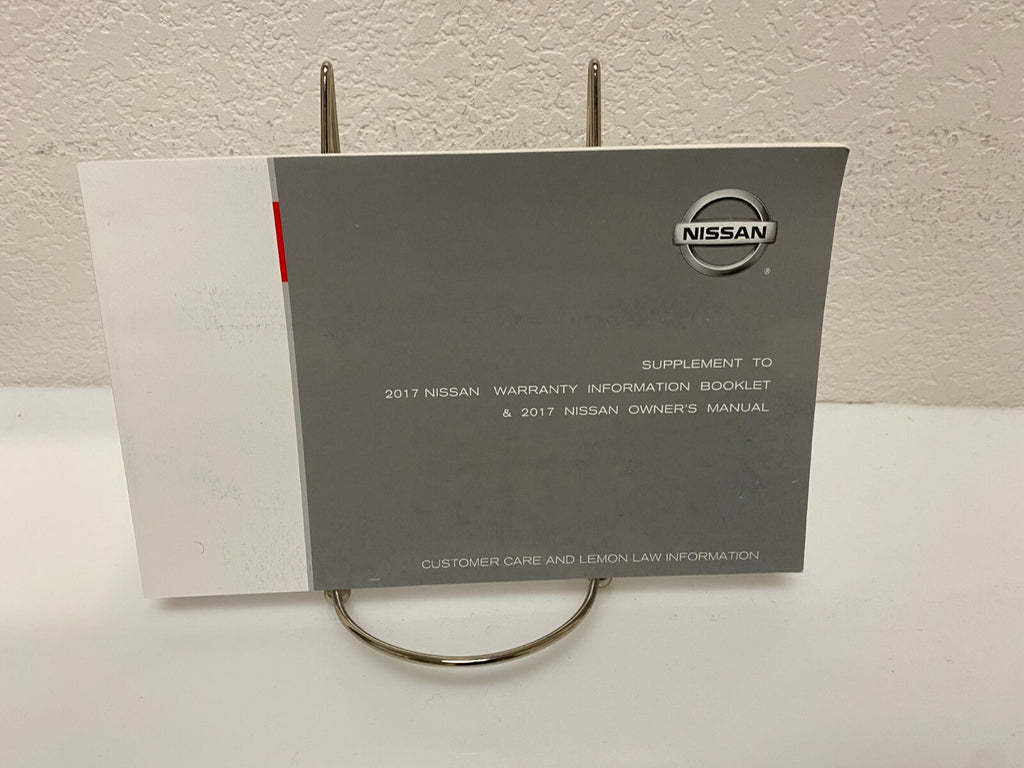 2017 Nissan Rogue Genuine OEM Owner's Manual Set W/Case & Free Shipping!