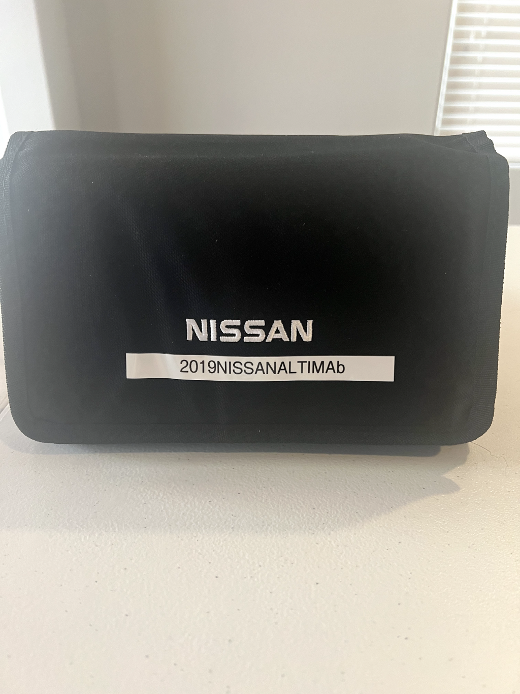 2019 Nissan Altima OEM Owner's Manual Set with Navigation Manual & Case
