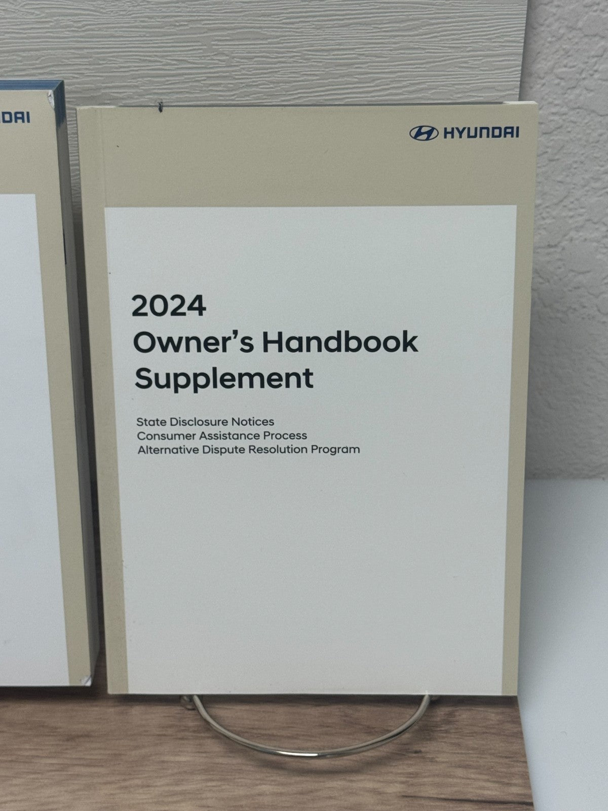2024 Hyundai Kona Genuine OEM Owner's Manual Set w/Hyundai Case