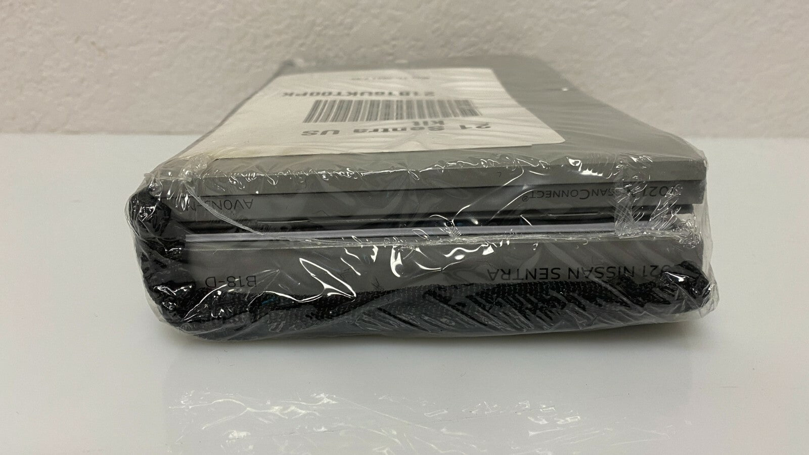 New Sealed 2021 Nissan Sentra Genuine OEM Owner's Manual w/case & Free Shipping!