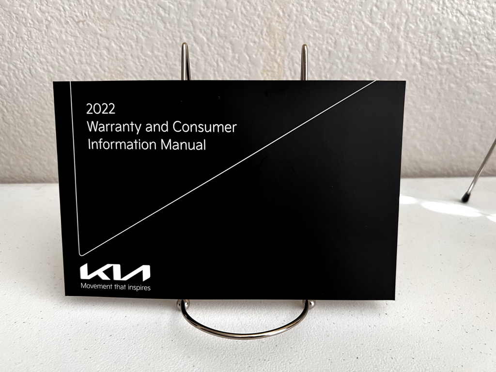 2022 Kia K5 OEM Owner's Manual Set w/Protective Case Free Shipping