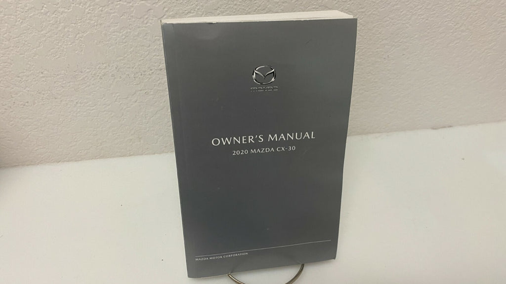 2020 Mazda CX-30 Genuine OEM Owner's Manual Set w/Case & Free Shipping!!!