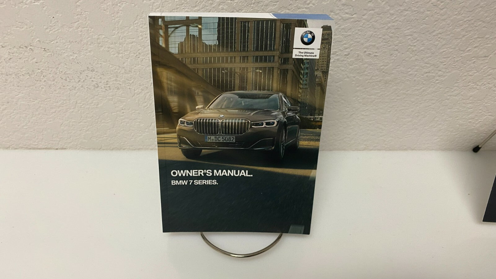 NEW 2022 BMW 7 Series 750i 740Li xDrive M760Li Genuine OEM Owner's Manual w/Case