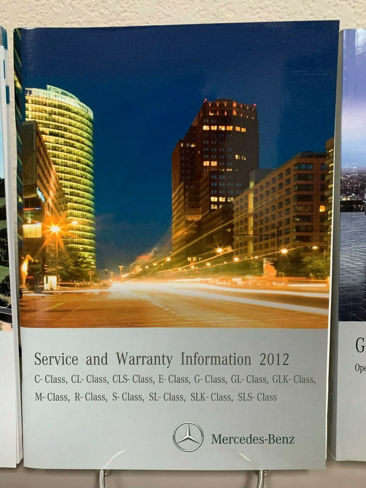 2012 Mercedes-Benz GLK Class GLK350 GLK350 4MATIC OEM Owner's Manual w/MBZ Case