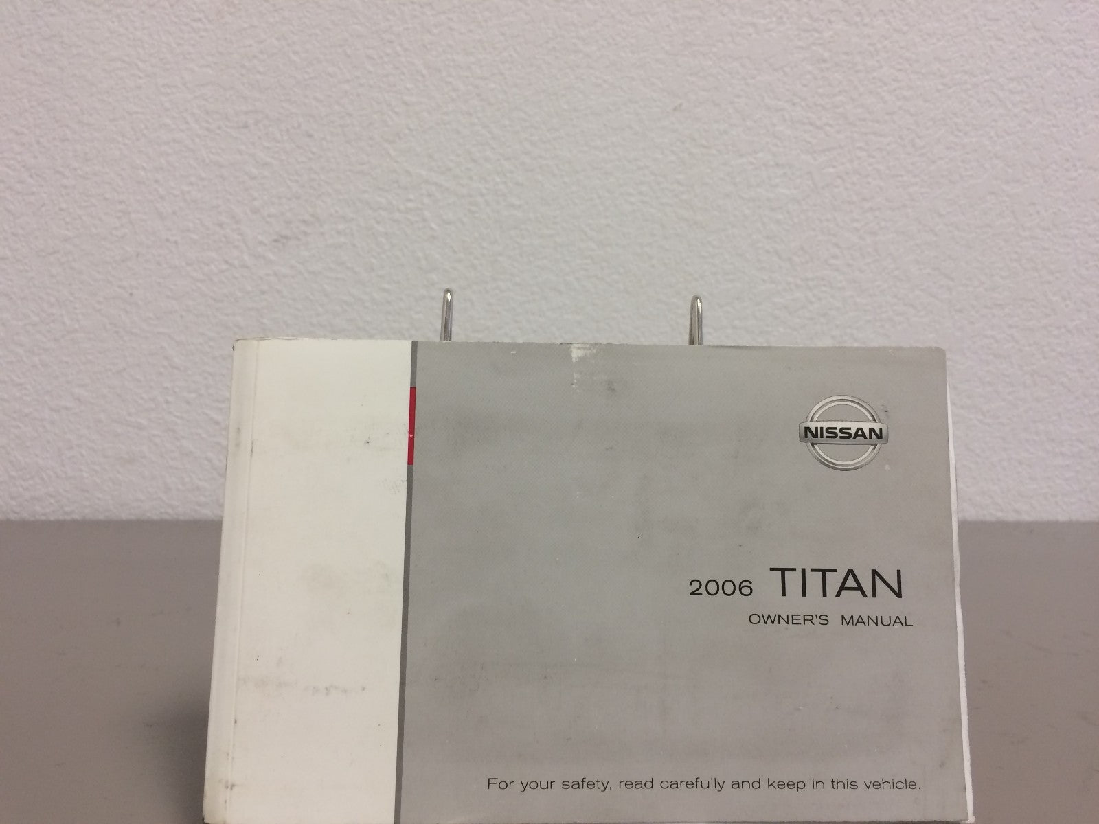 2006 Nissan Titan Genuine OEM Owner's Manual Set with Case and Free Shipping!