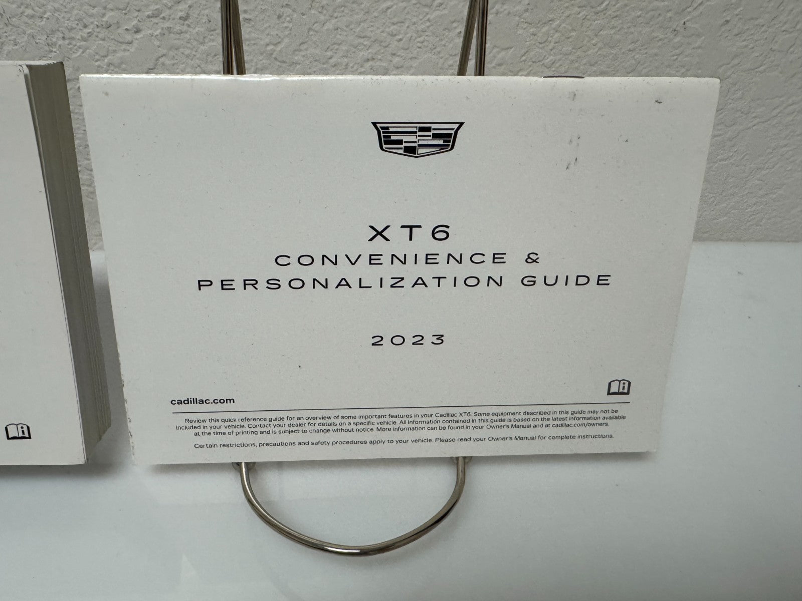 2023 Cadillac XT6 Genuine OEM Owner's Manual w/Case & Free Shipping!