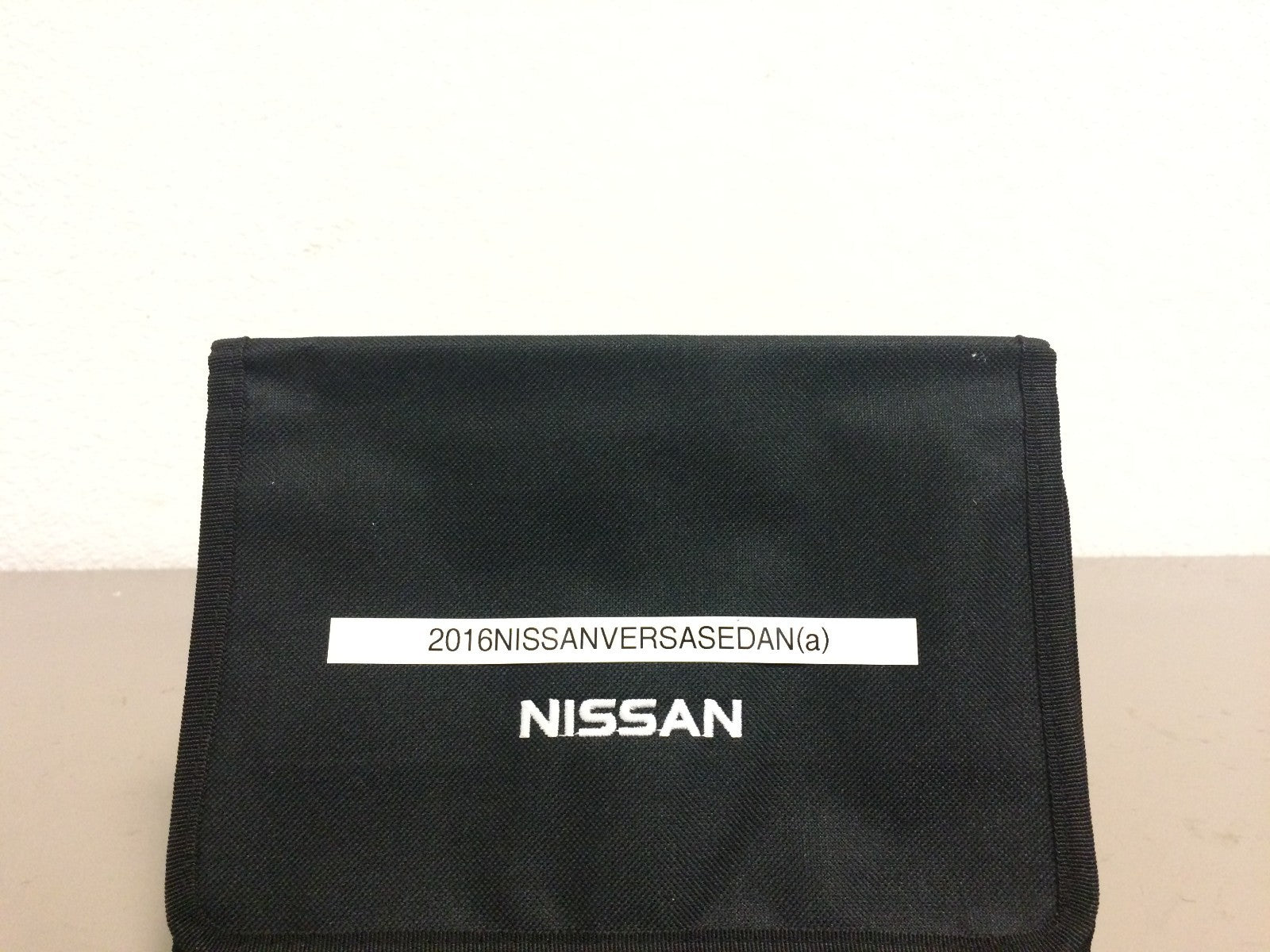 2016 Nissan Versa Sedan Owner's Manual Set with Case--Genuine OEM--Free Shipping