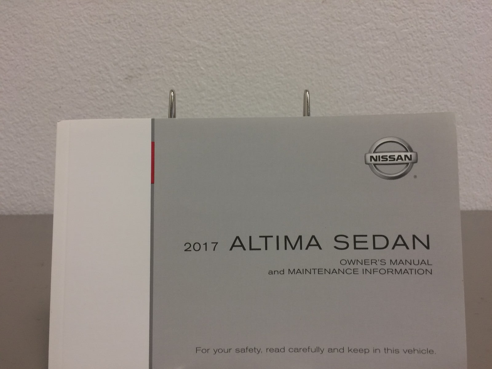 2017 Nissan Altima Sedan Genuine OEM Owner's Manual & Case--Free Shipping!