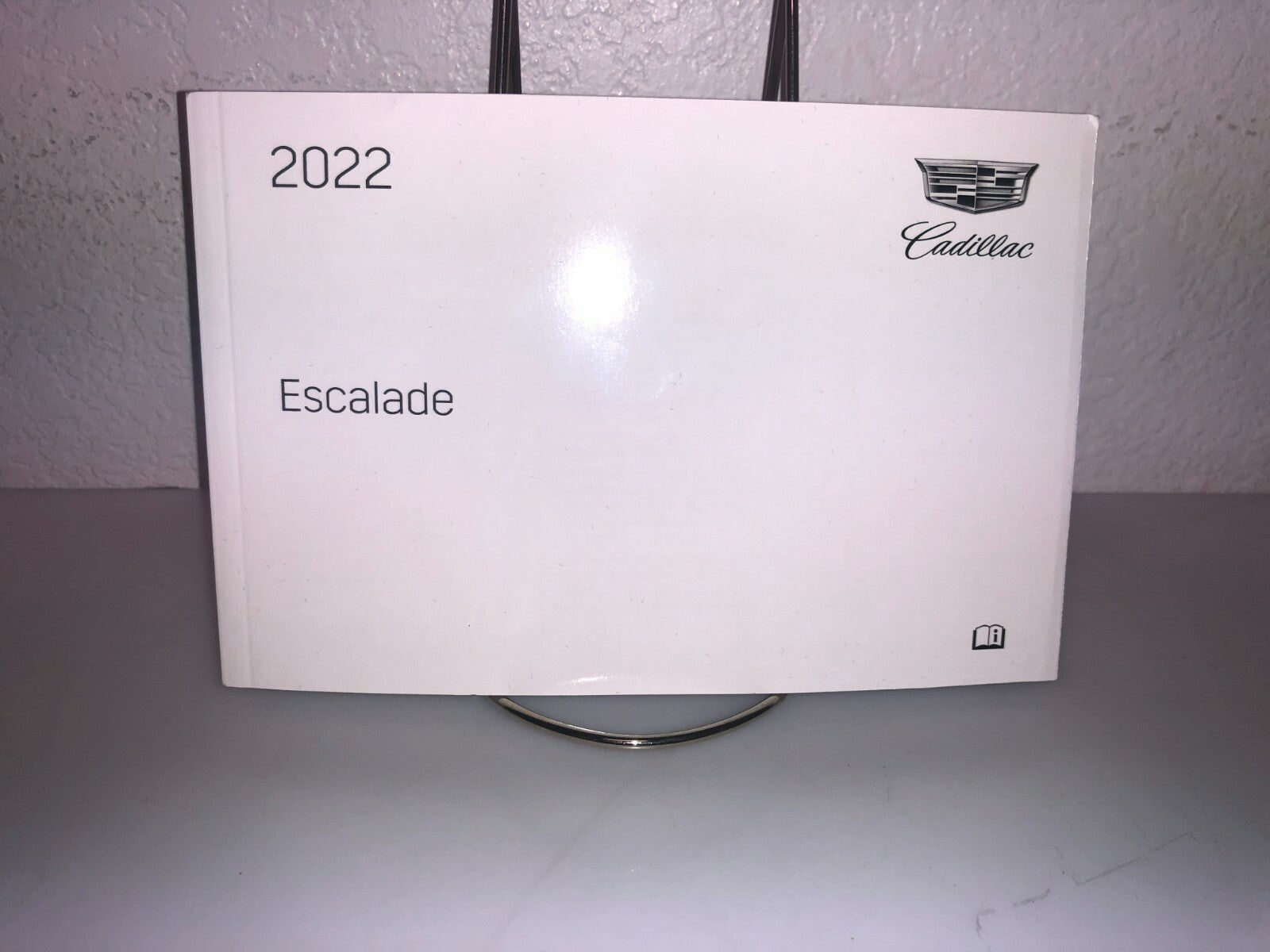 2022 Cadillac Escalade Genuine OEM Owner's Manual w/Case & Free Shipping!