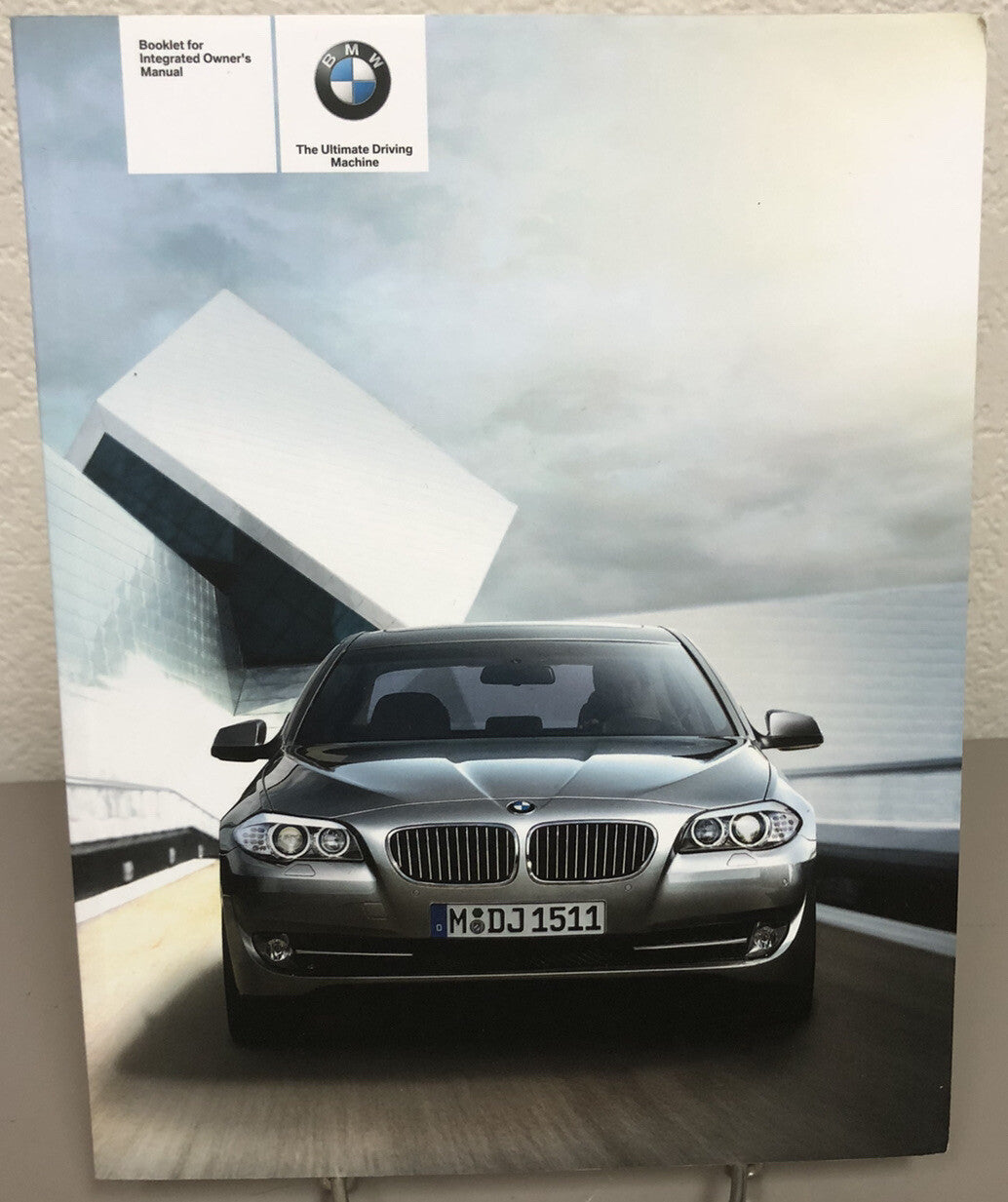 2011 BMW 5-Series 523i 528i 535i 550i xDrive OEM Integrated Owner's Manual Set