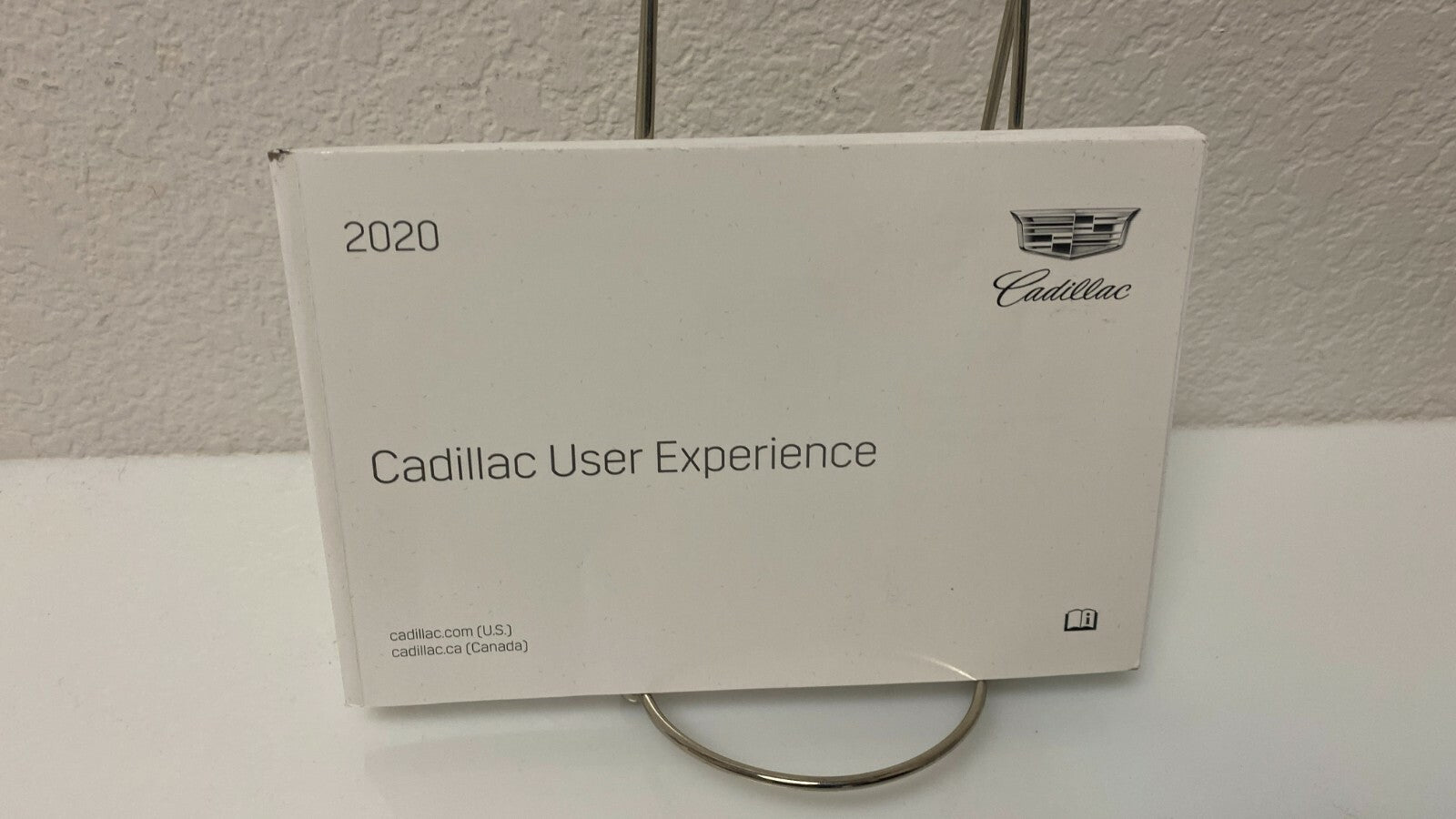 2020 Cadillac Escalade Genuine OEM Owner's Manual w/Navigation & Case