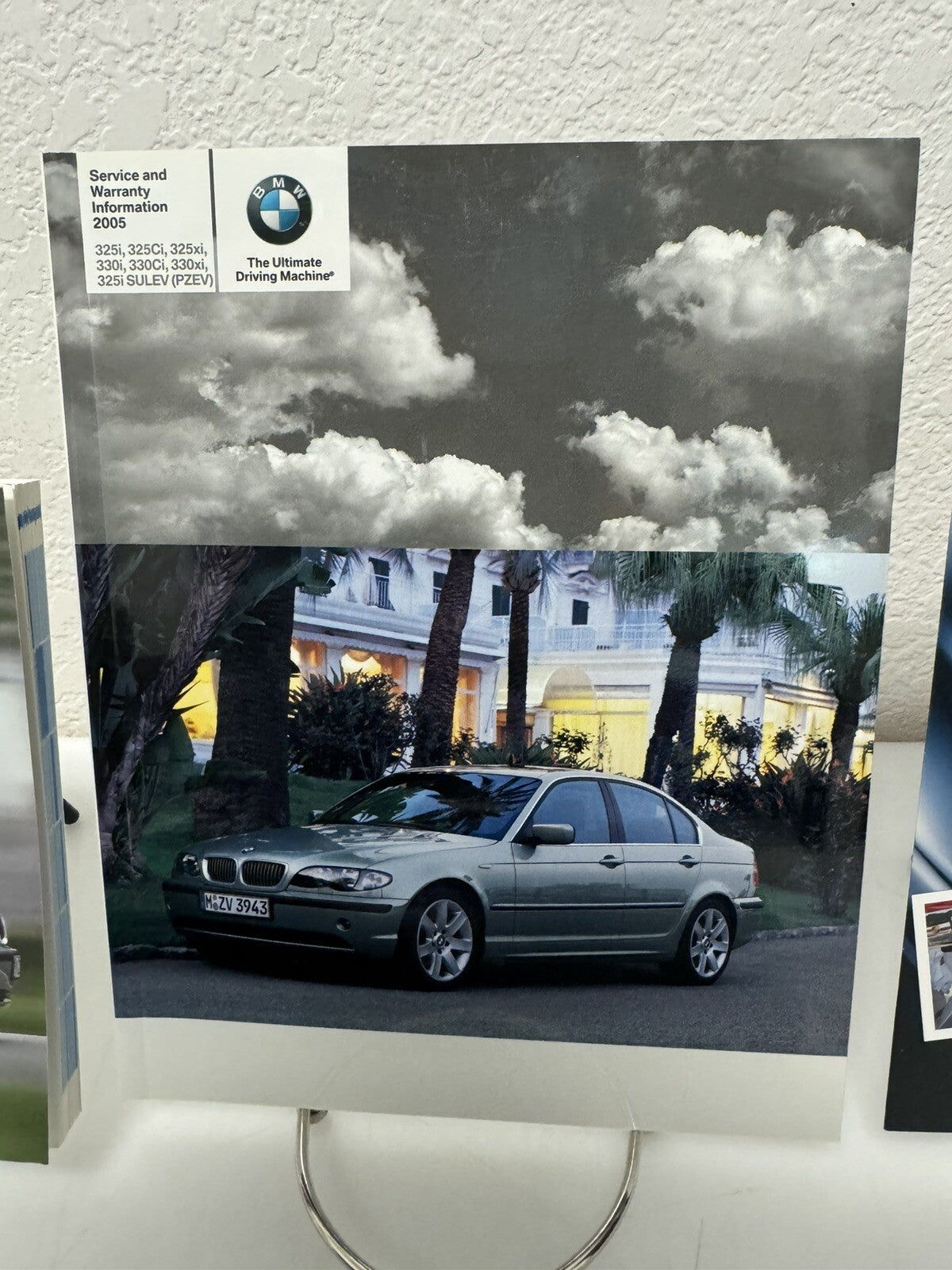 2005 BMW 3-Series Sedan Genuine OEM Owner's Manual w/BMW Protective Case