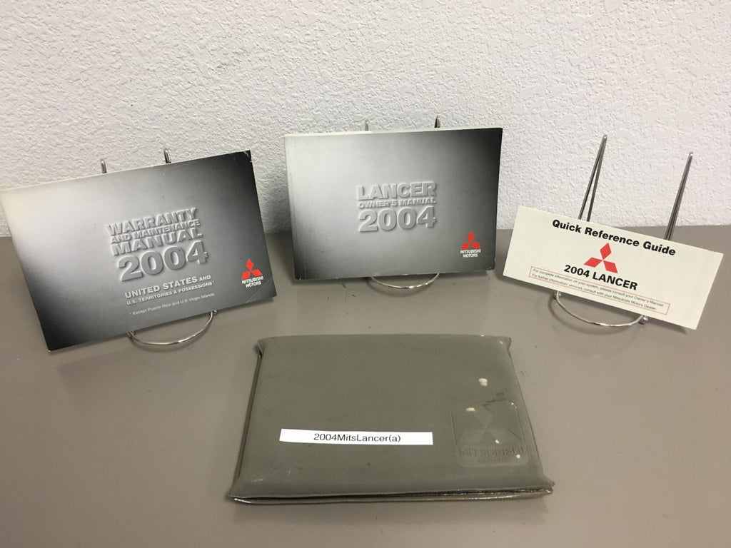 2004 Mitsubishi Lancer Genuine OEM Owner's Manual Set w/Case--Free Shipping!