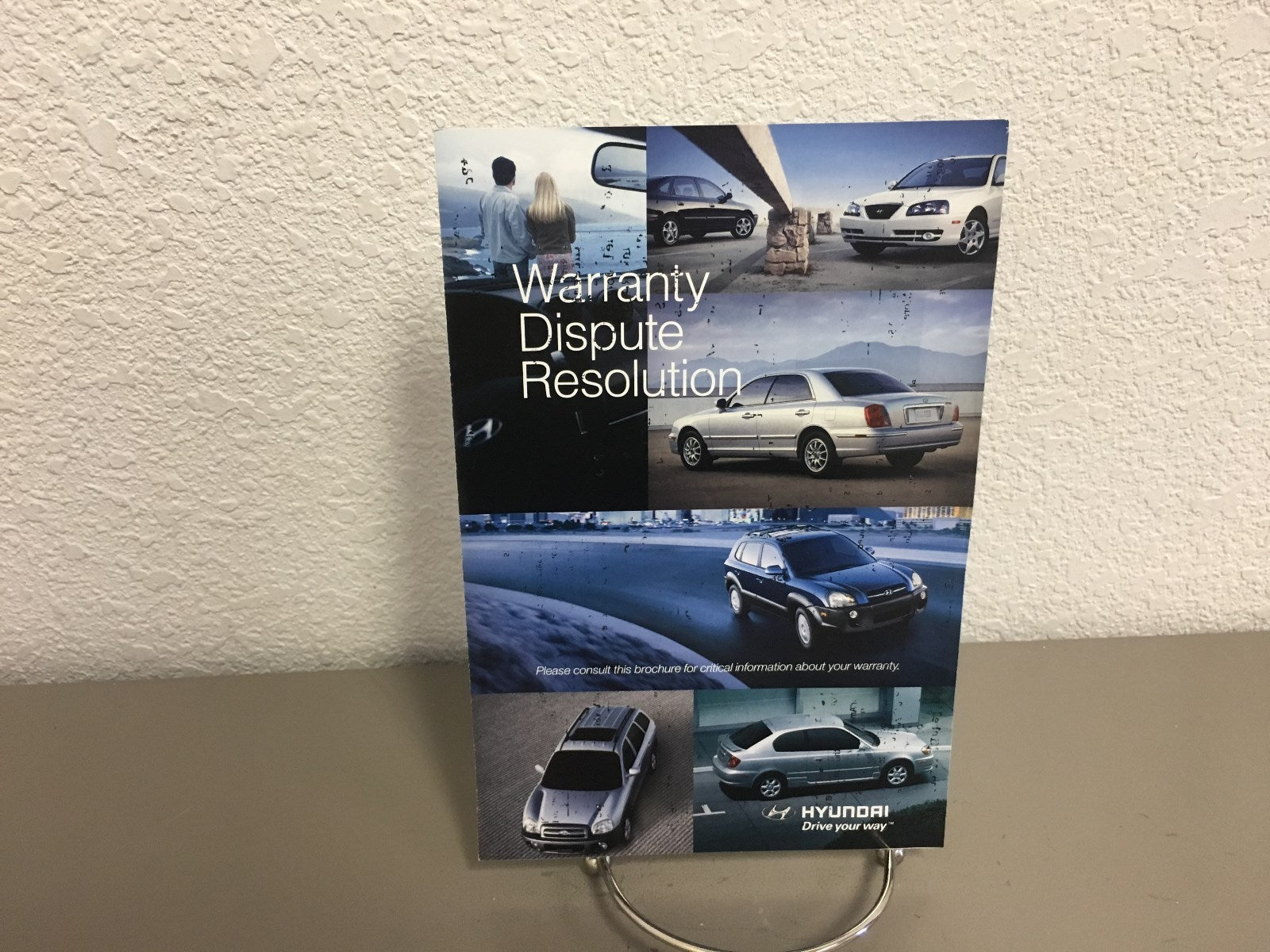 2006 Hyundai Elantra Genuine OEM Owner's Manual Set w/Case & Bonus Key FOB
