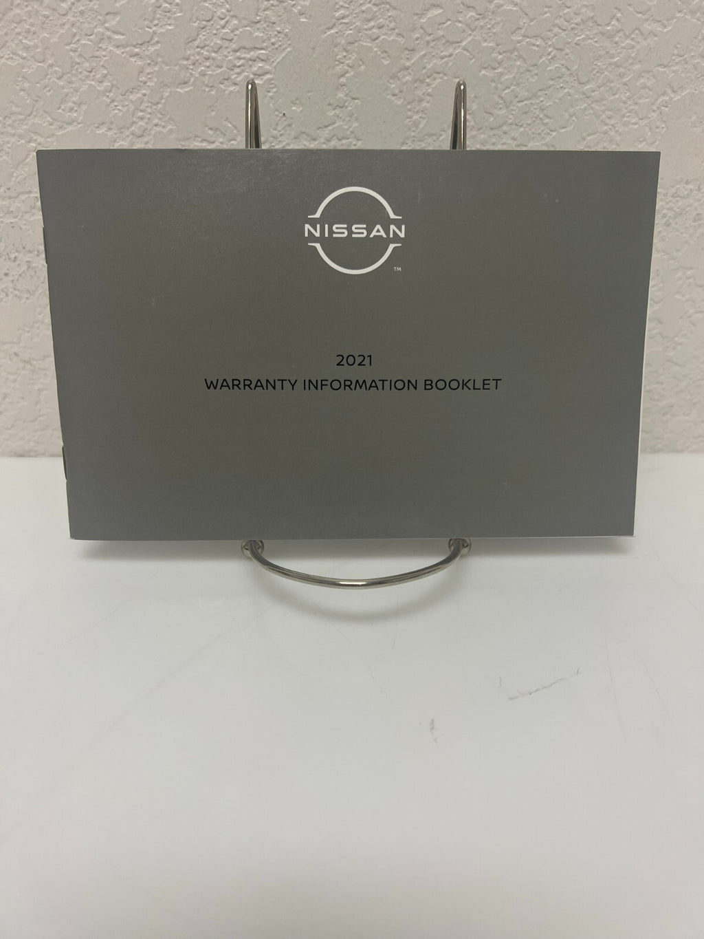 2021 Nissan Versa Genuine OEM Owner's Manual Set W/Black Case & Free Shipping!