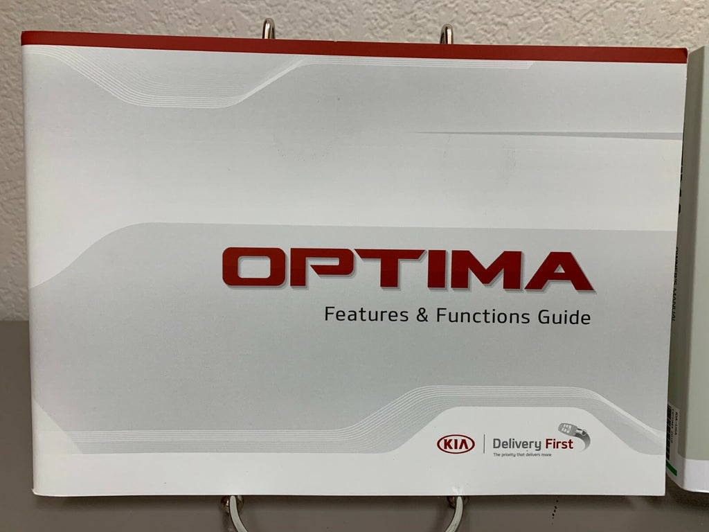 2019 Kia Optima Genuine OEM Owner's Manual Set w/Leather Kia Case-Free Shipping!