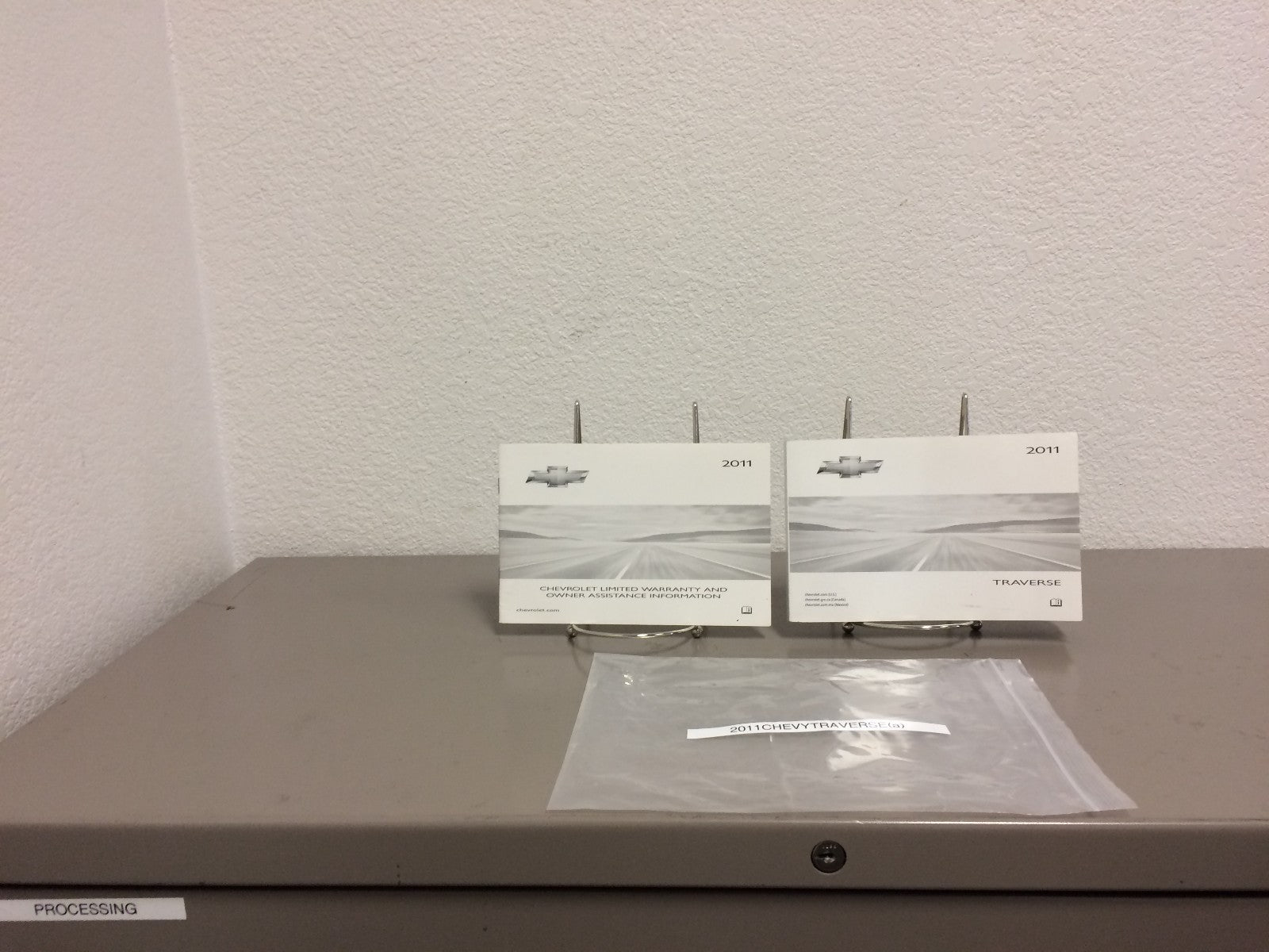 2011 Chevrolet Traverse Genuine OEM Owner's Manual Set--Free Shipping!