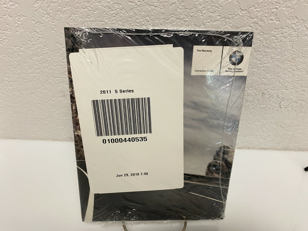 2011 BMW 5-Series 528i 535i 550i 535i xDrive 550i xDrive OEM Owner's Manual Set