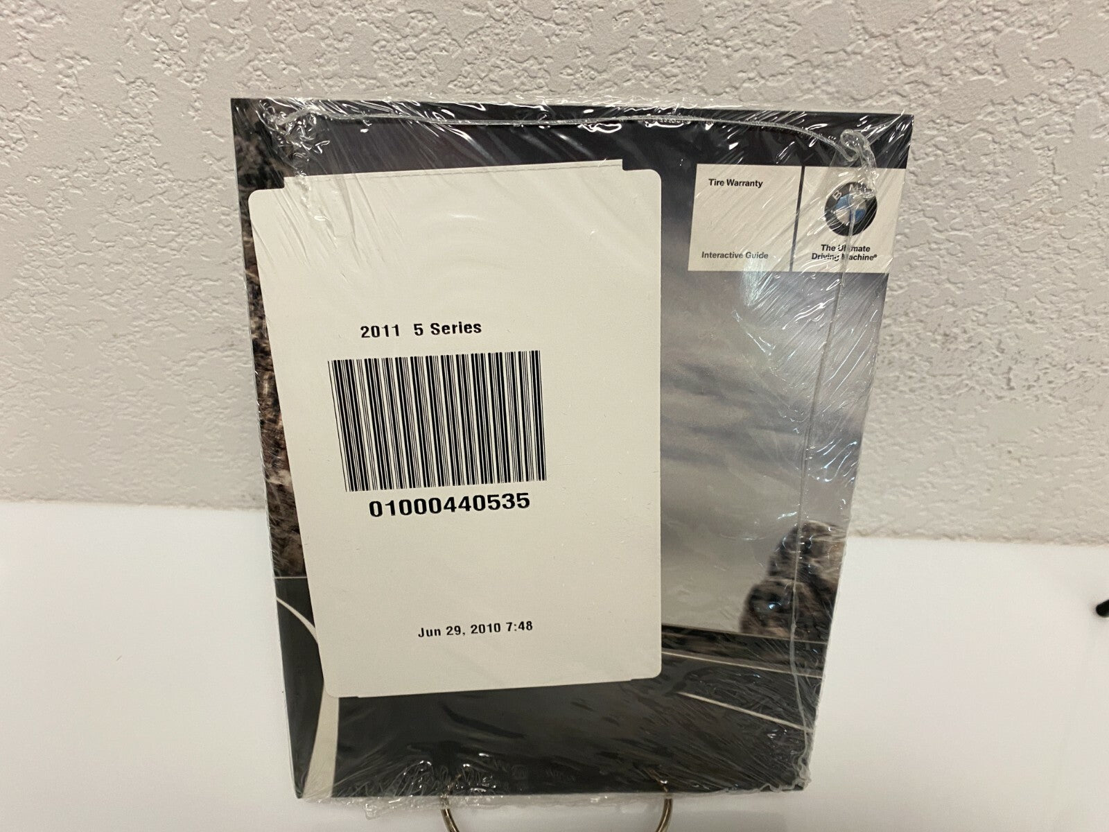 2011 BMW 5-Series 528i 535i 550i 535i xDrive 550i xDrive OEM Owner's Manual Set