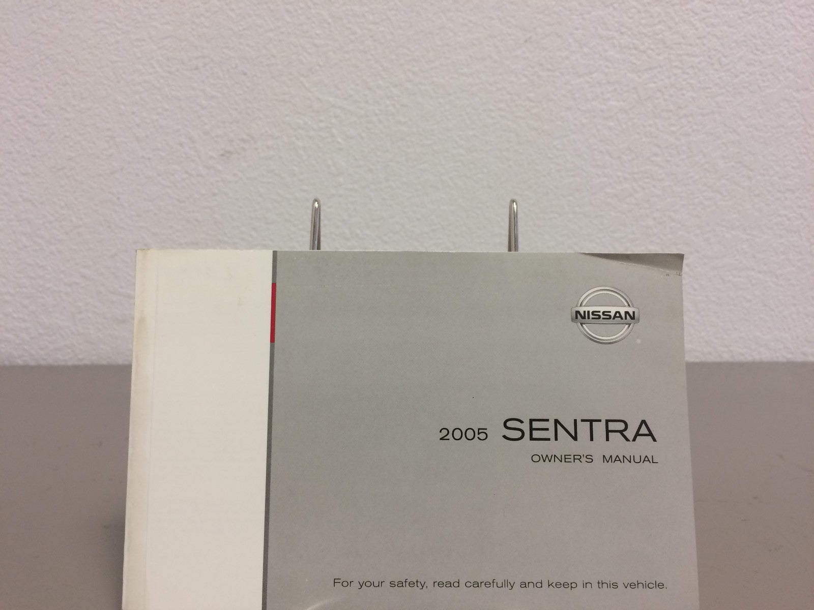 2005 Nissan Sentra Genuine OEM Owner's Manual Set with Case and Free Shipping!