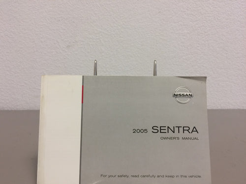 2005 Nissan Sentra Genuine OEM Owner's Manual Set with Case and Free Shipping!