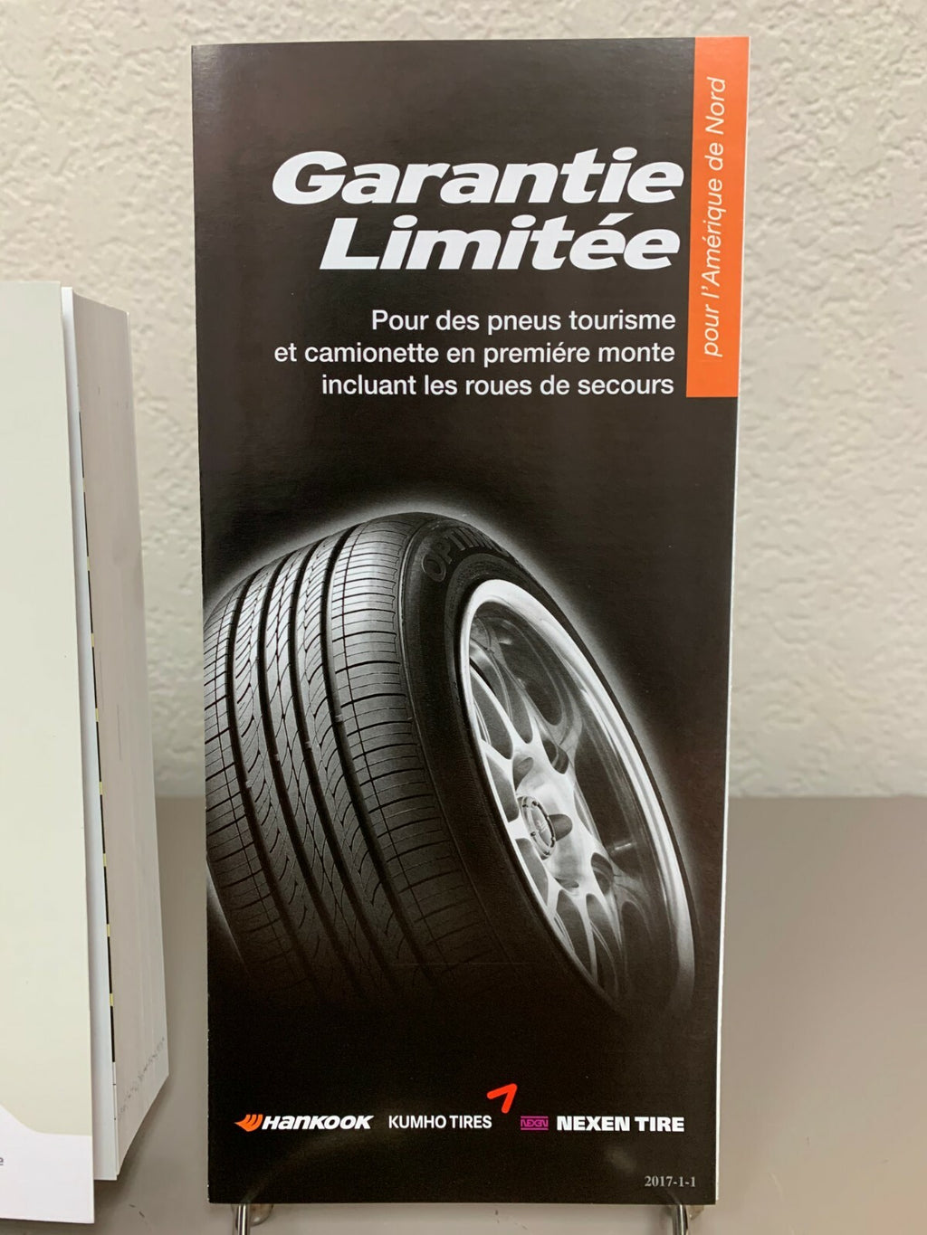 2020 Kia Forte Genuine OEM Owner's Manual Set w/Protective Case--Free Shipping!