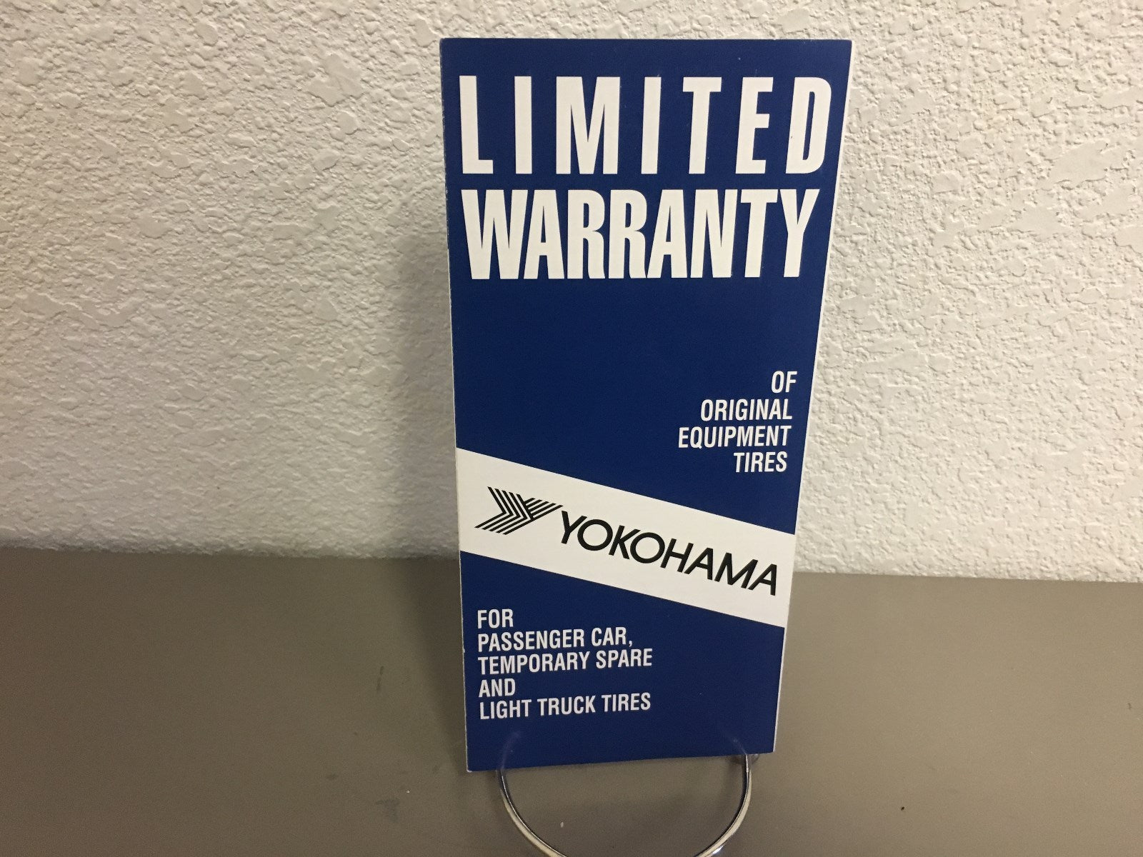 2006 Mitsubishi Outlander Genuine OEM Owner's Manual Set w/Case--Free Shipping!