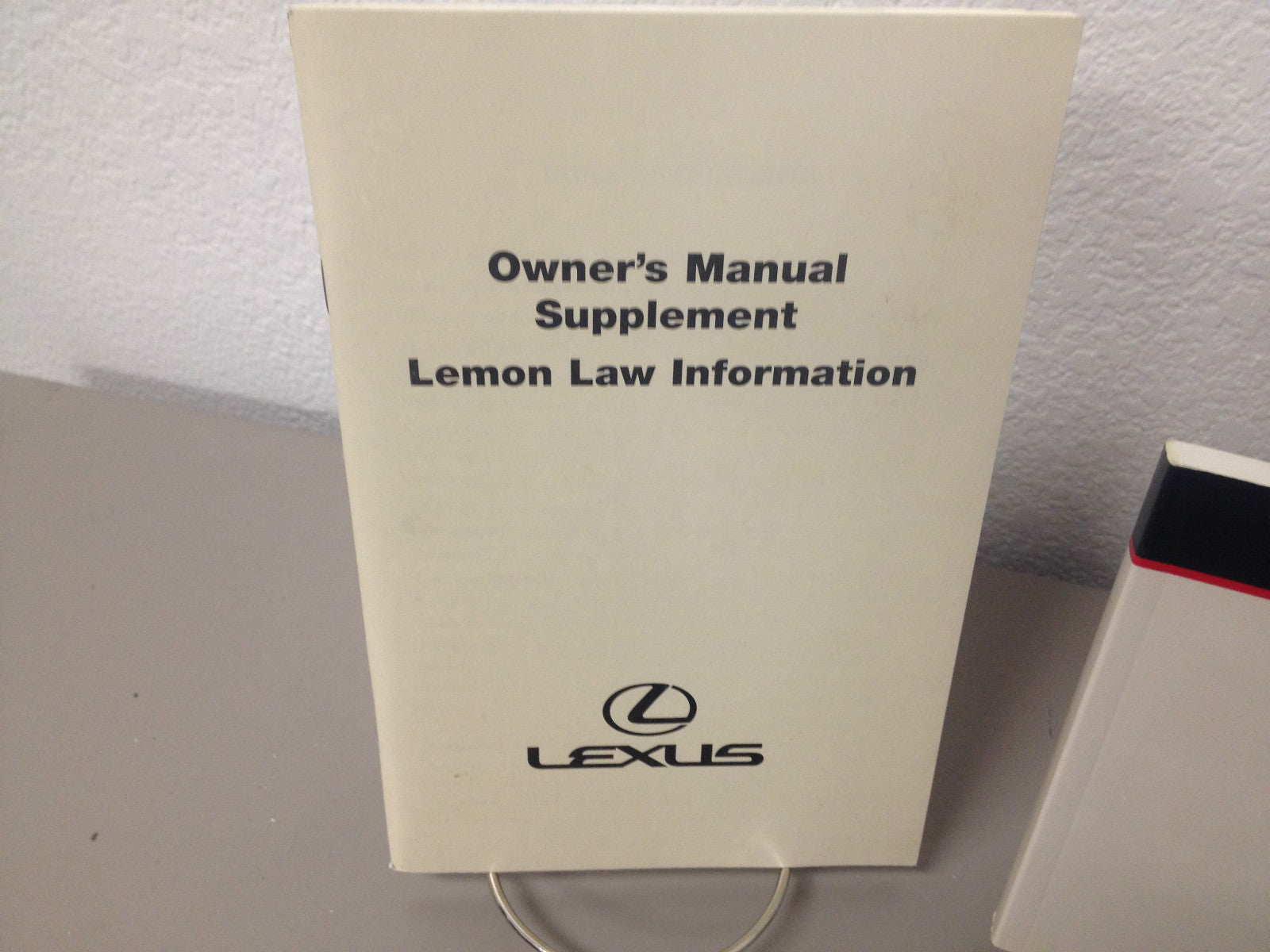 1997 Lexus ES300 Genuine OEM Owner's Manual Set w/Lexus Case--Free Shipping!!!