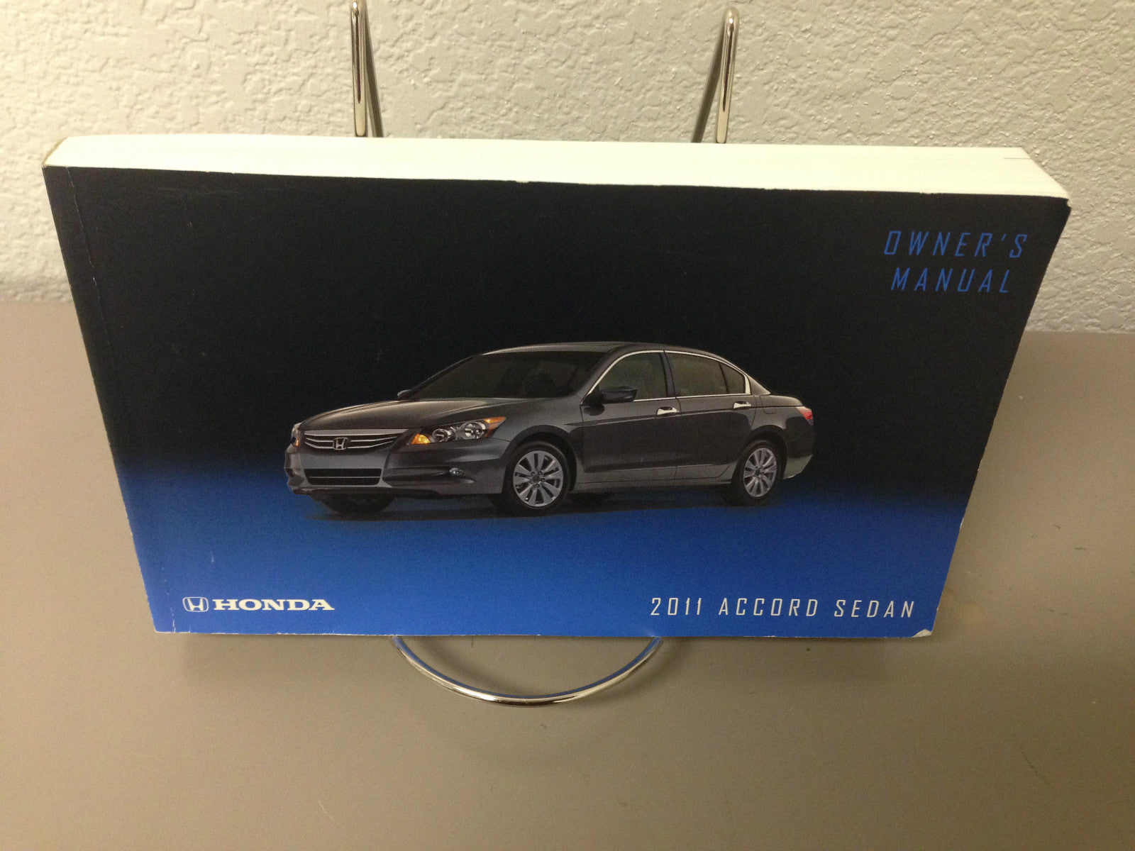 2011 Honda Accord Sedan Genuine OEM Owners Manual Set w/Case--Free Shipping!