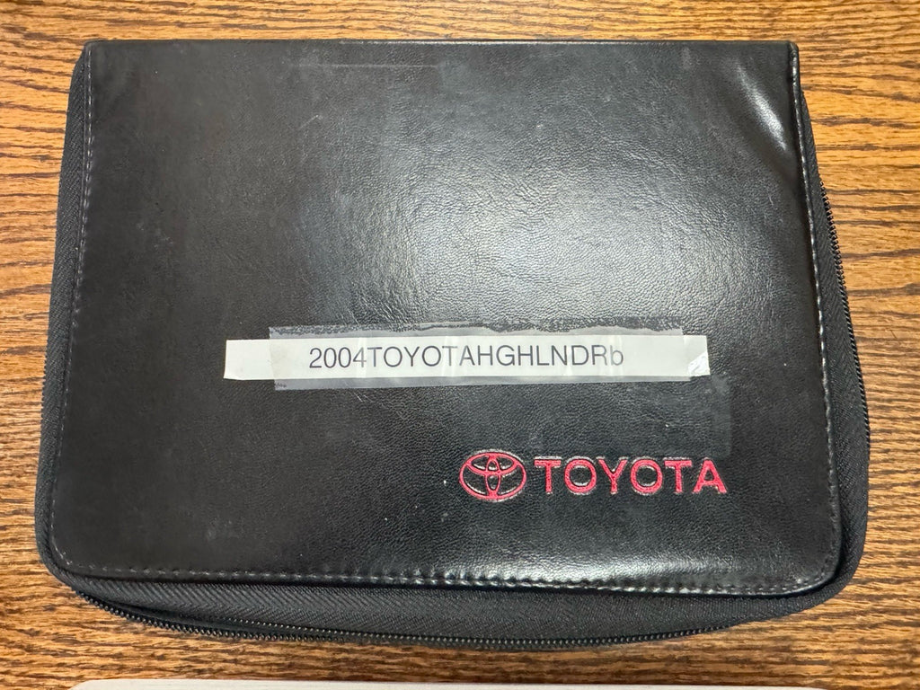 2004 Toyota Highlander OEM Owner's Manual w/Case & Bonus Key FOB - Free Shipping