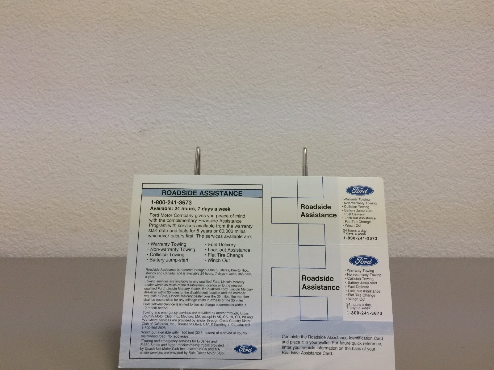 2012 Ford Focus Genuine OEM Owner's Manual w/Case and Bonus Key FOB