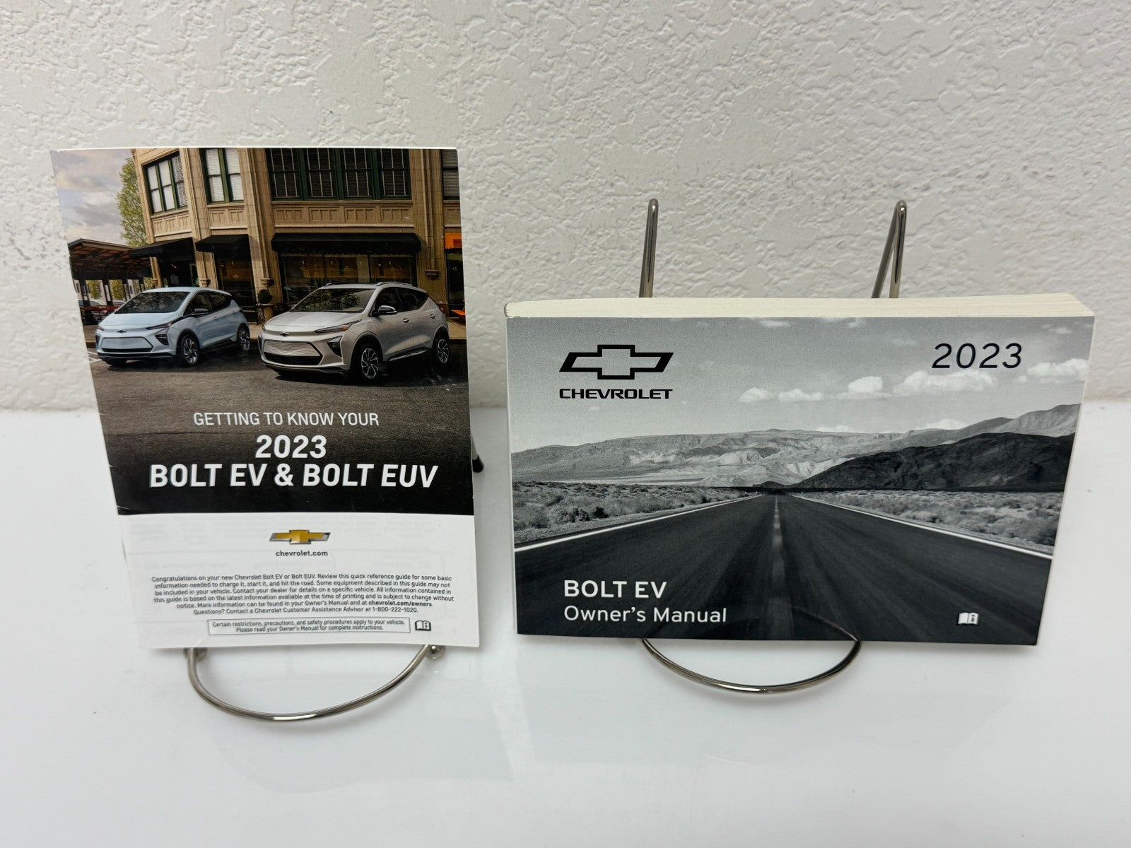 2023 Chevrolet Chevy Bolt EV Genuine OEM Owner's Manual